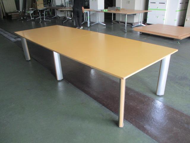 Kokuyo Meeting Table
