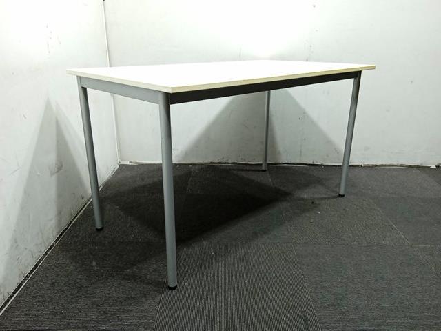 Plus Meeting Table